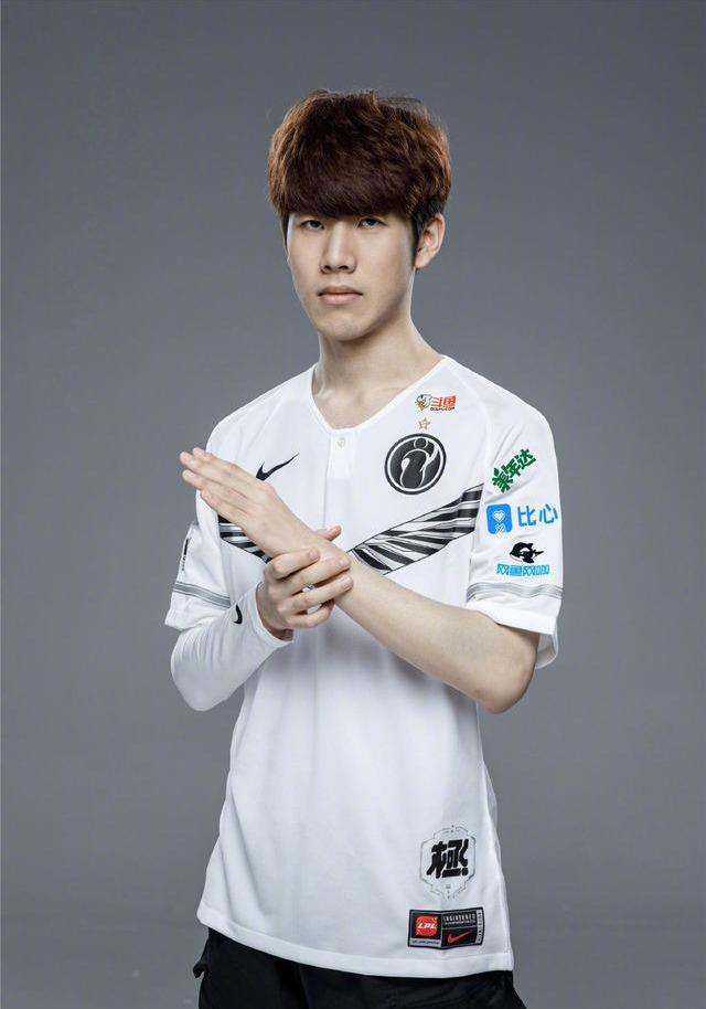 也为球队配 也为球队配